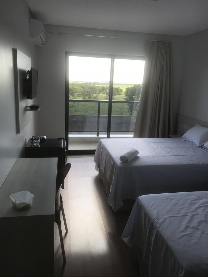 Hotel Ares Do Sertao Chapada Gaucha Екстер'єр фото