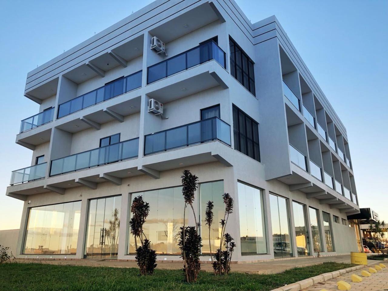 Hotel Ares Do Sertao Chapada Gaucha Екстер'єр фото