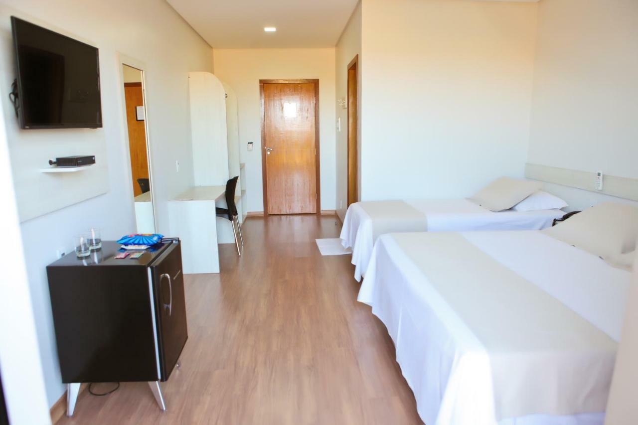 Hotel Ares Do Sertao Chapada Gaucha Екстер'єр фото