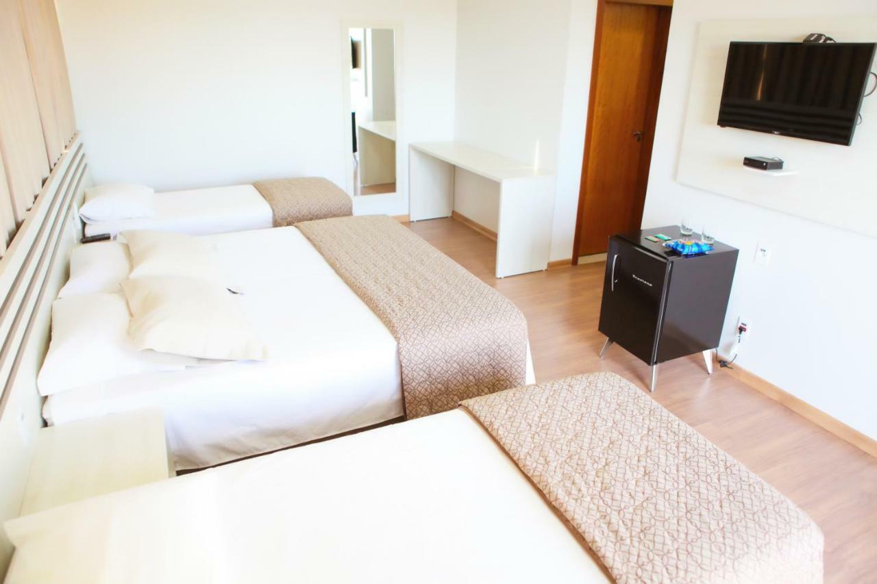 Hotel Ares Do Sertao Chapada Gaucha Екстер'єр фото